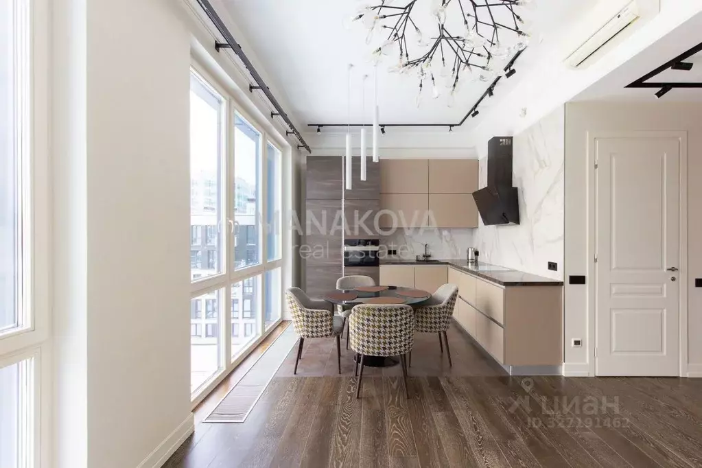 2-к кв. Санкт-Петербург Нижне-Каменская ул., 7к1 (80.4 м) - Фото 2