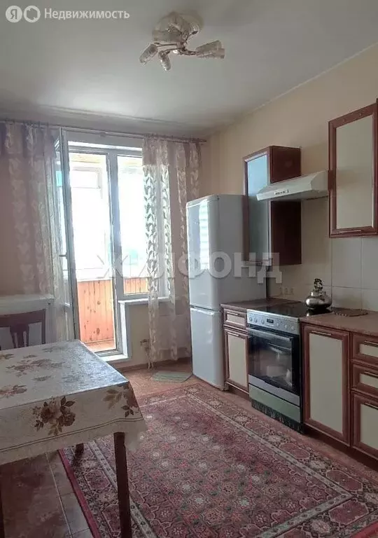 3-комнатная квартира: Новосибирск, улица Семьи Шамшиных, 12 (75.9 м) - Фото 0