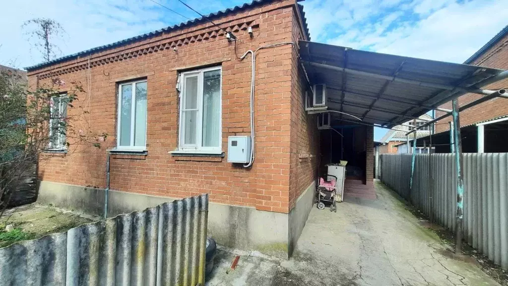 Дом в Краснодарский край, Абинск ул. Толстого, 51 (86 м) - Фото 1