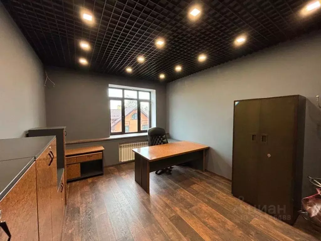 Офис в Новгородская область, Великий Новгород Район Торговая сторона, ... - Фото 1