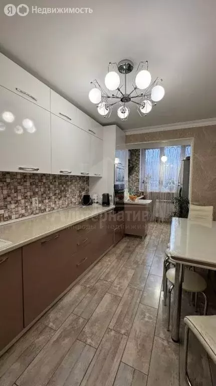 4-комнатная квартира: Кисловодск, Водопойная улица, 19 (98 м) - Фото 1