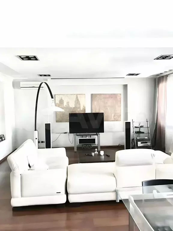 3-к. квартира, 120 м, 6/10 эт. - Фото 0