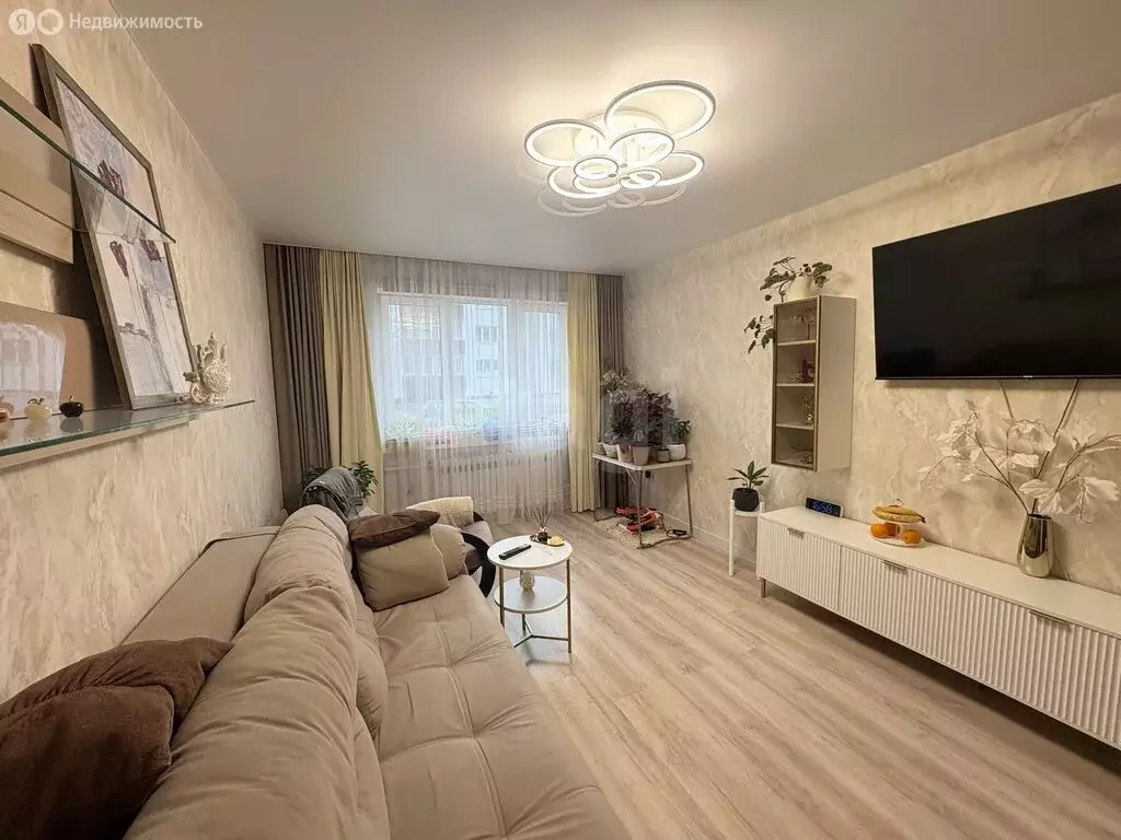 2-комнатная квартира: Ачинск, улица Голубева, 12 (49.7 м) - Фото 2