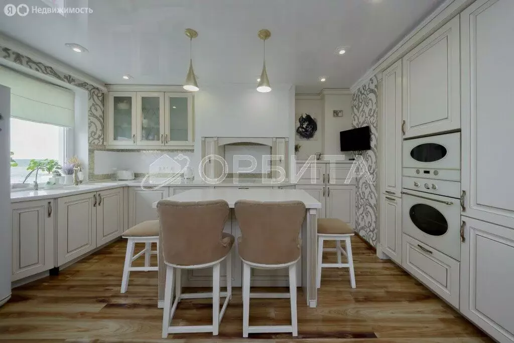 2-комнатная квартира: Тюмень, улица Михаила Сперанского, 37 (74 м) - Фото 0