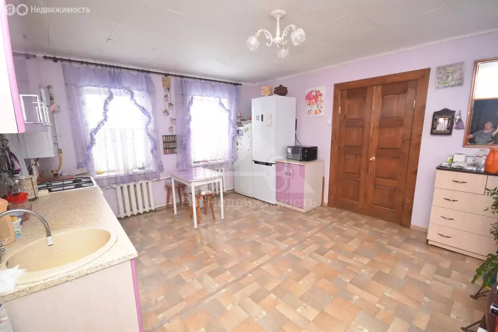 Дом в Кольчугино, улица Толстого (171.5 м) - Фото 1