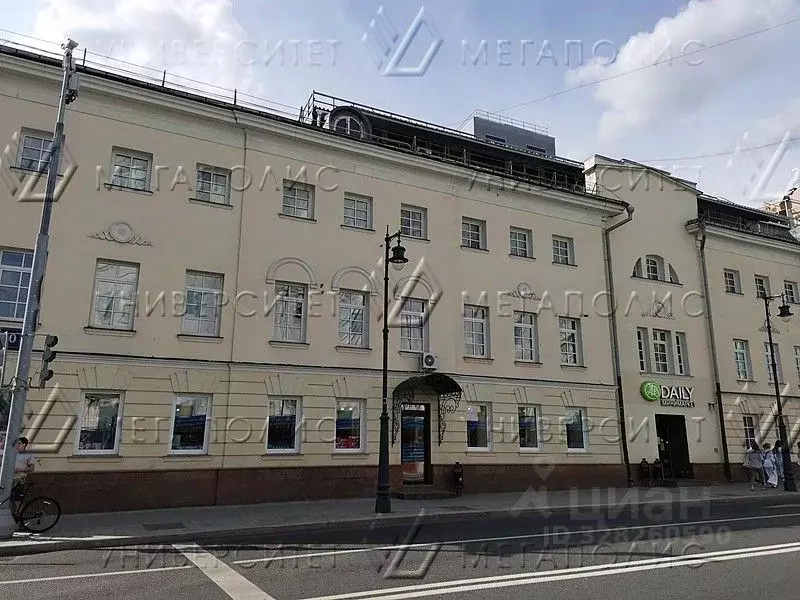 Офис в Москва ул. Остоженка, 10 (240 м) - Фото 1