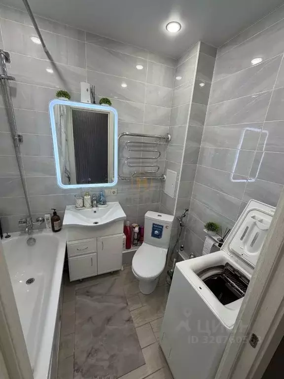 3-к кв. Белгородская область, Белгород ул. Щорса, 2а (60.5 м) - Фото 1