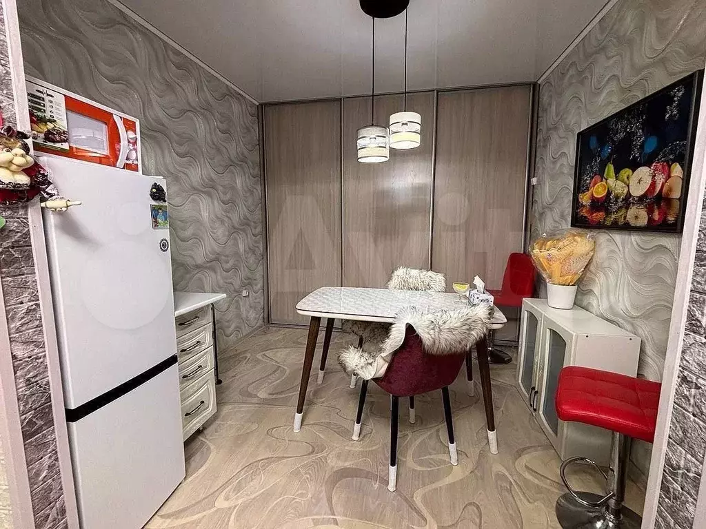 3-к. квартира, 63,1 м, 1/5 эт. - Фото 1