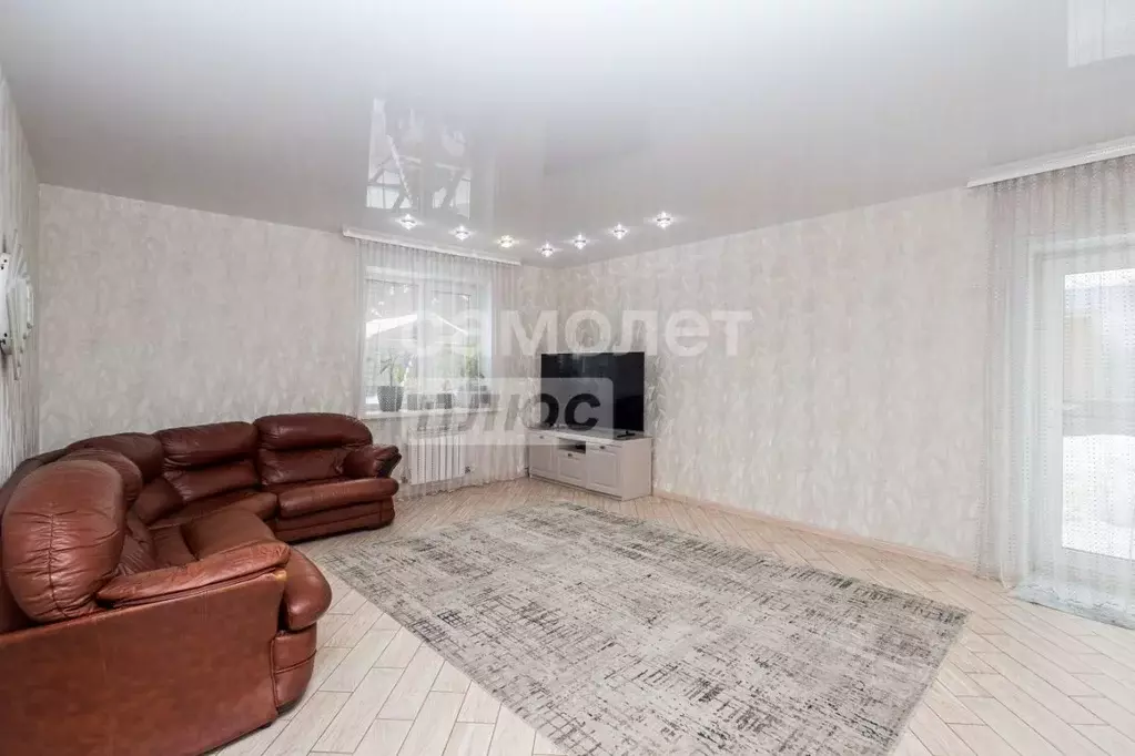 Дом в Алтайский край, Барнаул Спутник мкр, ул. Авиаторов, 76 (116 м) - Фото 2