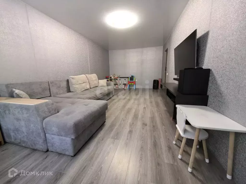 Продаётся 2-к квартира, 63.4 м - Фото 1
