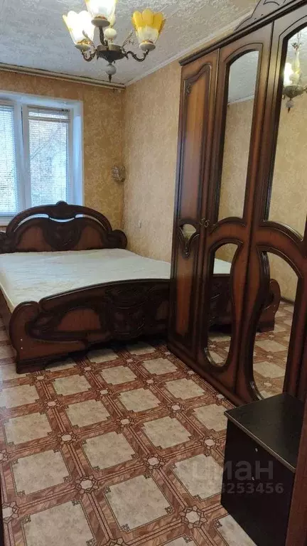 2-к кв. Белгородская область, Старый Оскол Интернациональный мкр, 17 ... - Фото 1