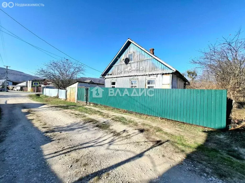 Дом в посёлок Каменномостский, улица Чайковского, 14 (76.6 м) - Фото 1