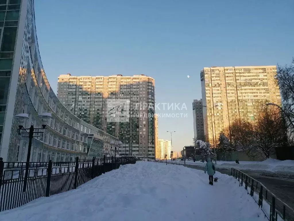 Продается 3-комнатная квартира - Фото 1