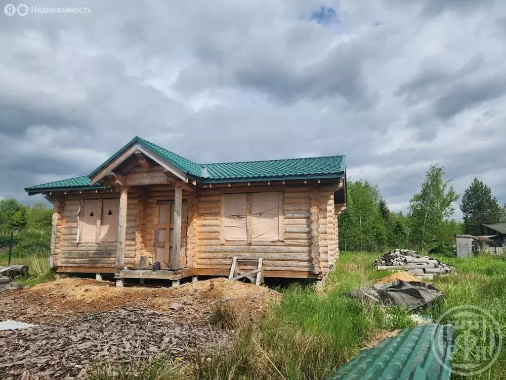Дом в Форносовское городское поселение, СНТ Родничок, 3-я линия, 273 ( ... - Фото 1