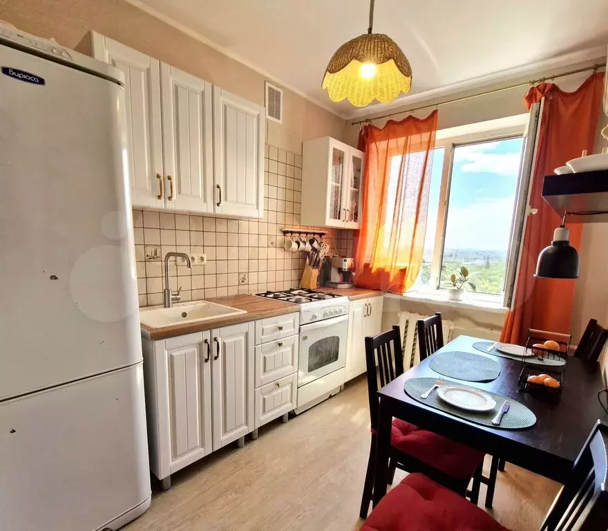 3-к. квартира, 58 м, 9/9 эт. - Фото 0