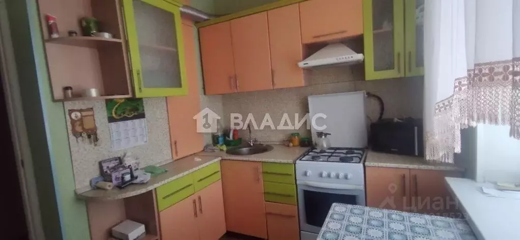 3-к кв. Белгородская область, Белгород Первомайская ул., 11 (59.0 м) - Фото 0