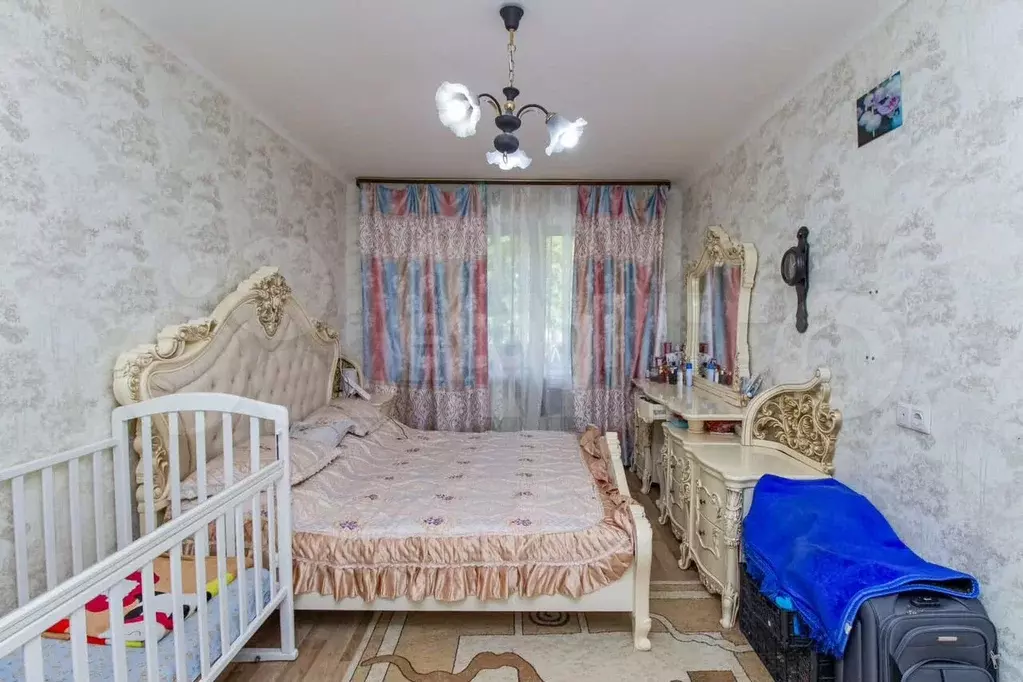 3-к. квартира, 62,7 м, 1/2 эт. - Фото 0