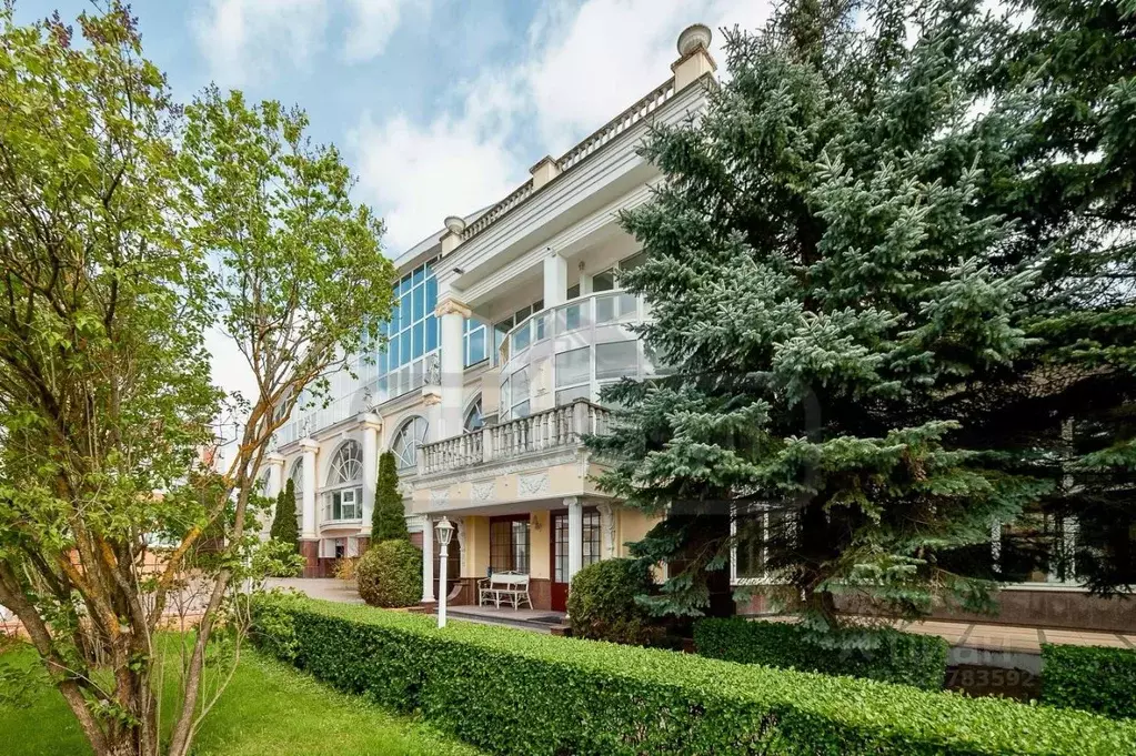 Дом в Московская область, Одинцовский городской округ, с. Иславское ... - Фото 1