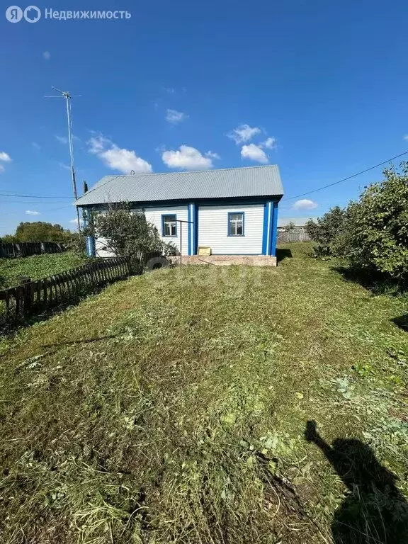 Дом в Учалинский район, Сафаровский сельсовет, село Сафарово (39.3 м) - Фото 0