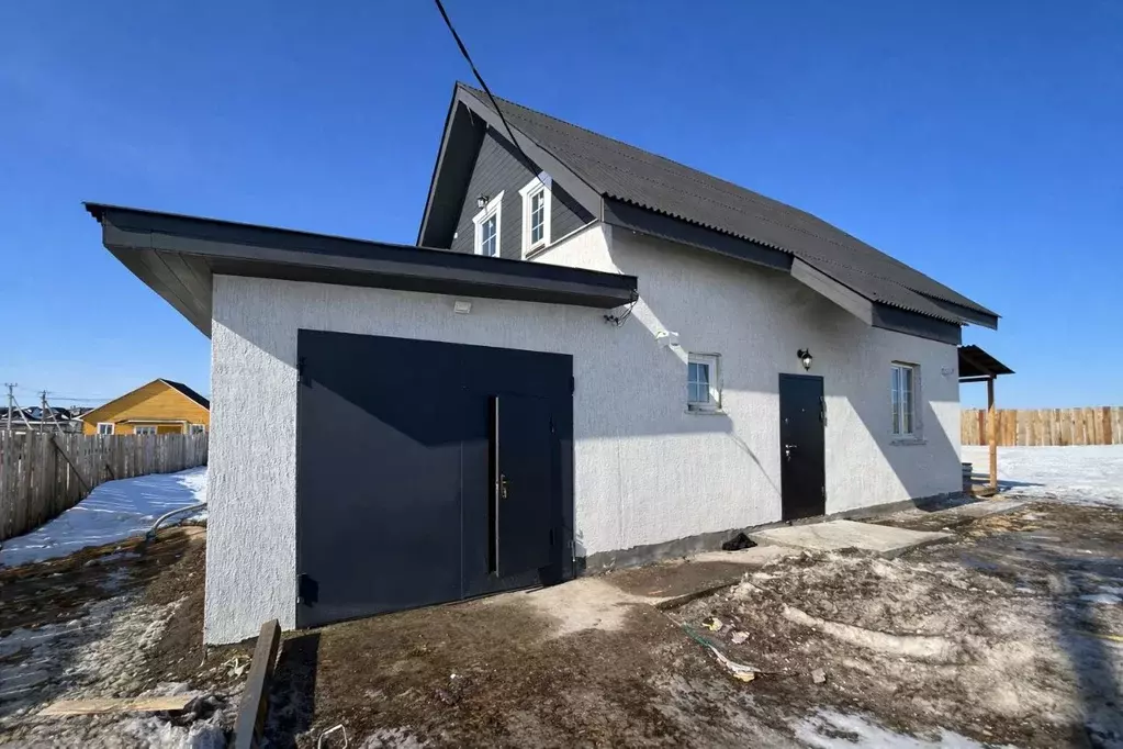 Дом в Иркутская область, Иркутский муниципальный округ, с. Хомутово ... - Фото 1