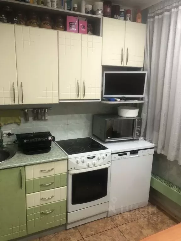 2-к кв. Мурманская область, Мурманск ул. Нахимова, 18 (47.0 м) - Фото 2