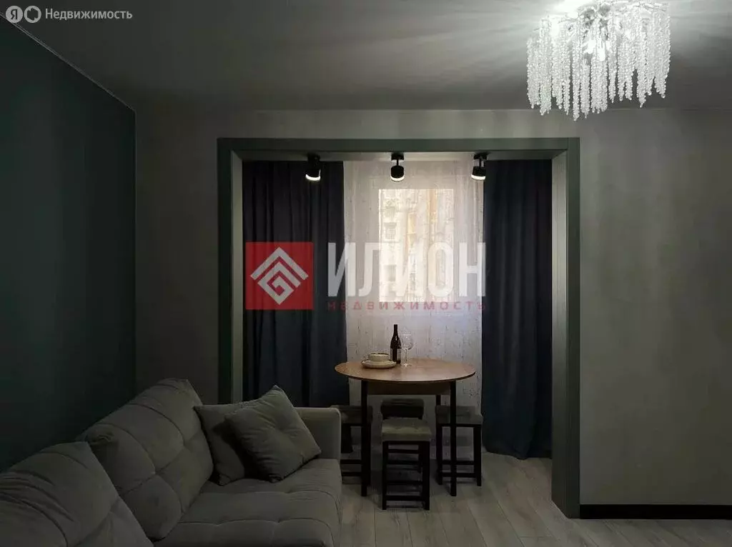 2-комнатная квартира: Севастополь, улица Колобова, 18/11 (65 м) - Фото 2