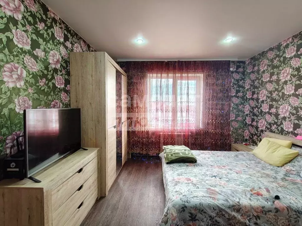 Коттедж в Белгородская область, Старооскольский городской округ, с. ... - Фото 1