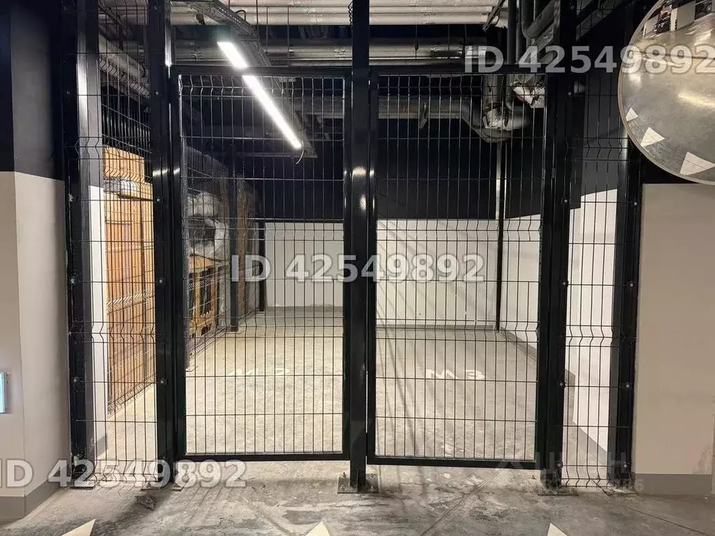 Гараж в Москва ул. Усачева, 15 (10 м) - Фото 2