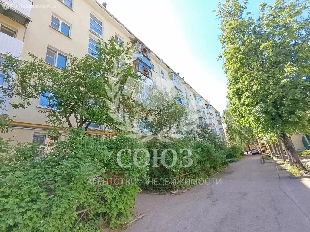 3-комнатная квартира: Калуга, площадь Победы, 9 (59.1 м) - Фото 0