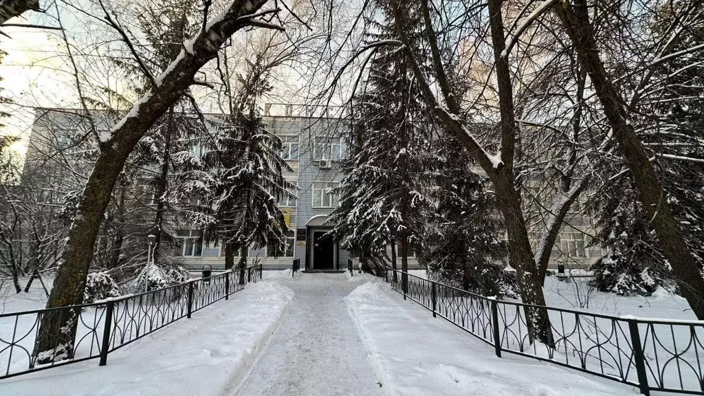 Офис в Татарстан, Казань Химическая ул., 3 (50 м) - Фото 1