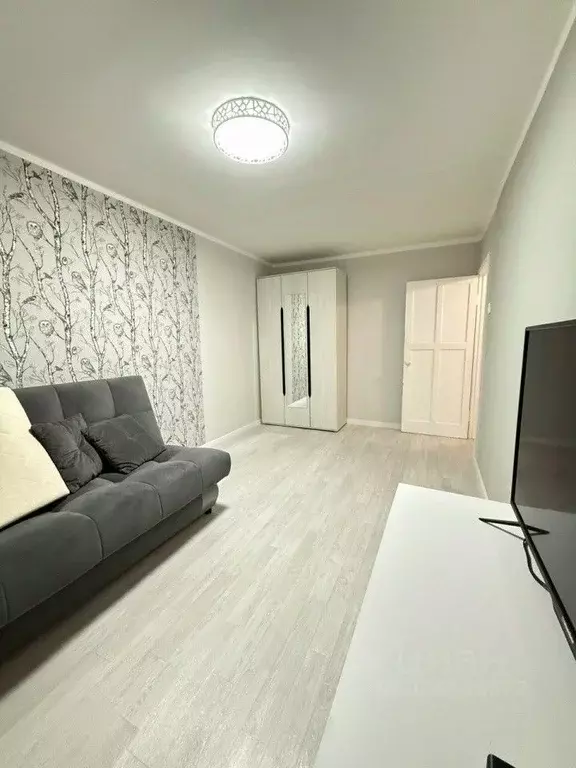 2-к кв. Свердловская область, Екатеринбург ул. Восточная, 84 (42.7 м) - Фото 2