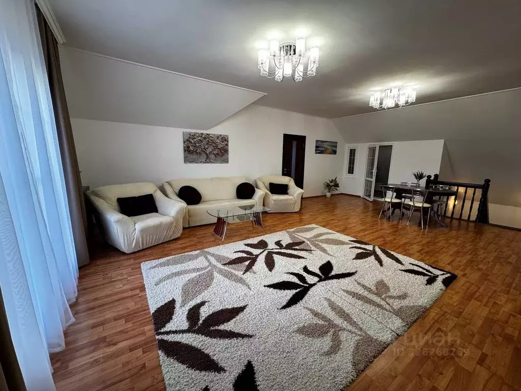 3-к кв. Крым, Симферополь ул. Мерджан, 34 (110.0 м) - Фото 1