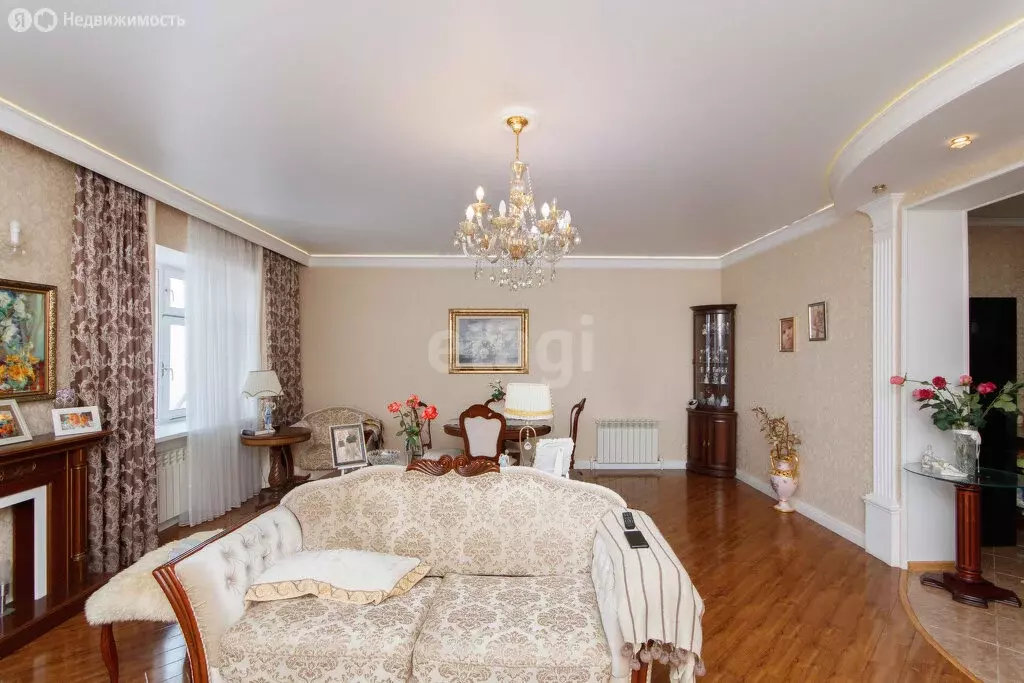 3-комнатная квартира: Ишим, улица Полины Осипенко, 4 (160 м) - Фото 1