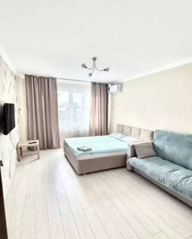 1-к кв. Самарская область, Тольятти Ленинградская ул., 68 (38.0 м) - Фото 1