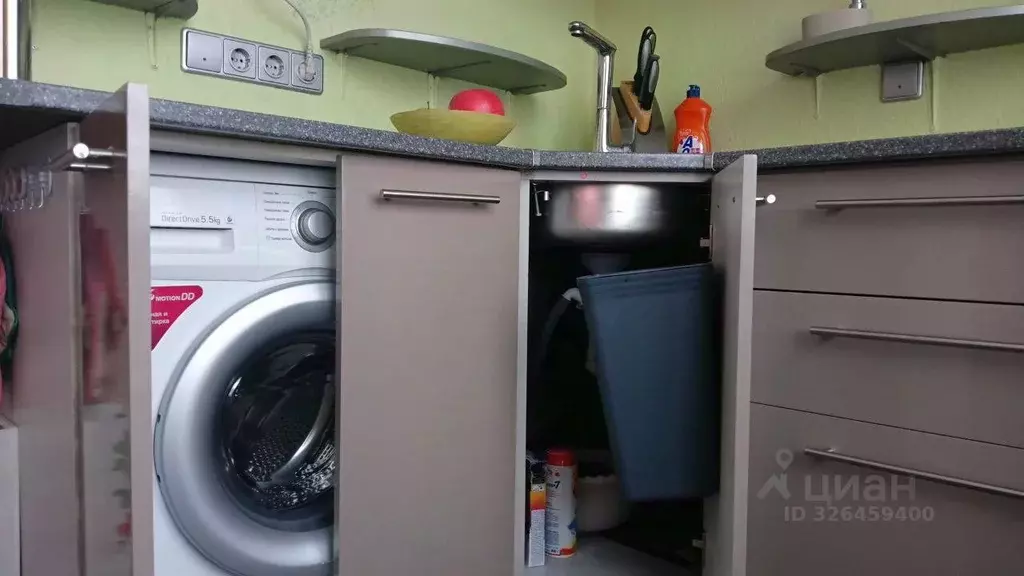 2-к кв. Красноярский край, Красноярск просп. Металлургов, 16 (45.0 м) - Фото 2