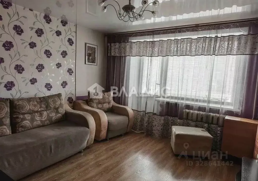 2-к кв. Бурятия, Улан-Удэ Восточный мкр, ул. Чкалова, 11 (49.4 м) - Фото 1