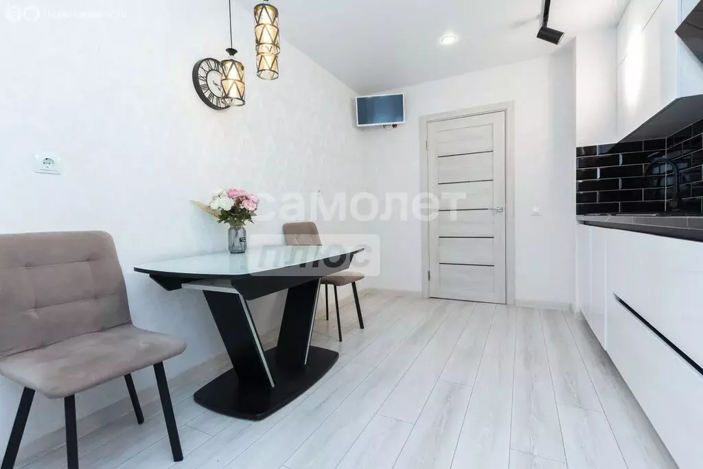 2-комнатная квартира: Уфа, Бакалинская улица, 4 (58.16 м) - Фото 2