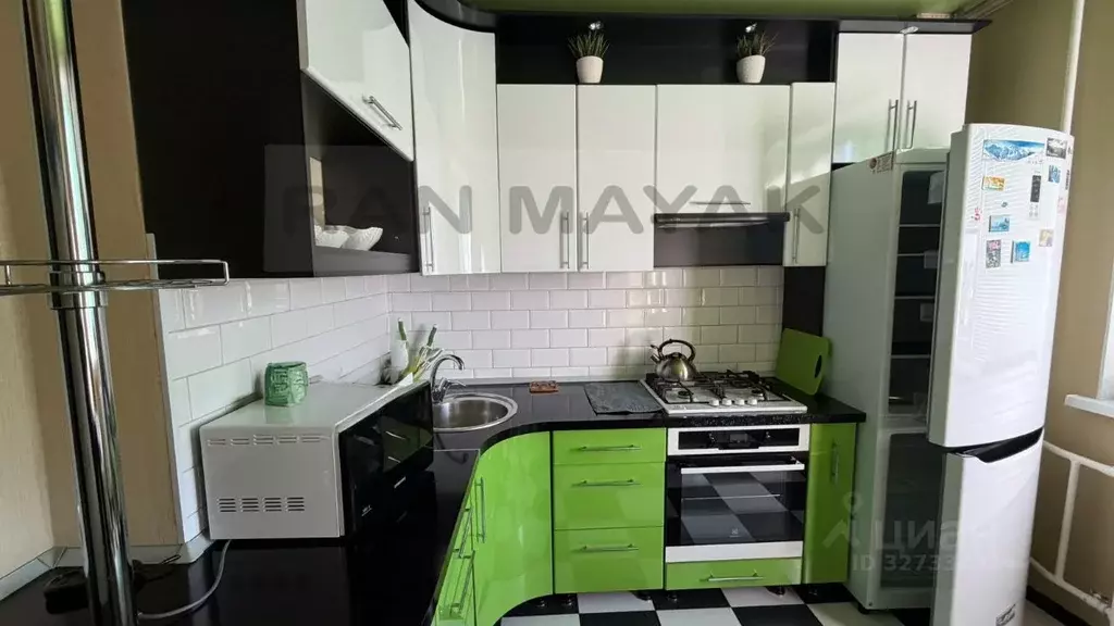 2-к кв. Адыгея, Майкоп Школьная ул., 194 (60.6 м) - Фото 2