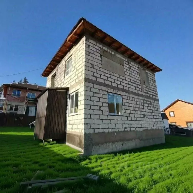 Дом в Иркутская область, Иркутский муниципальный округ, Маркова рп, ... - Фото 1