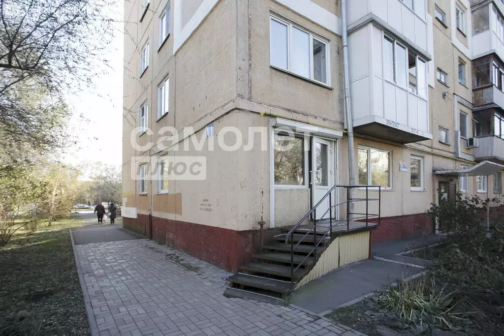 3-комнатная квартира: Кемерово, улица Васильева, 11 (46.3 м) - Фото 1