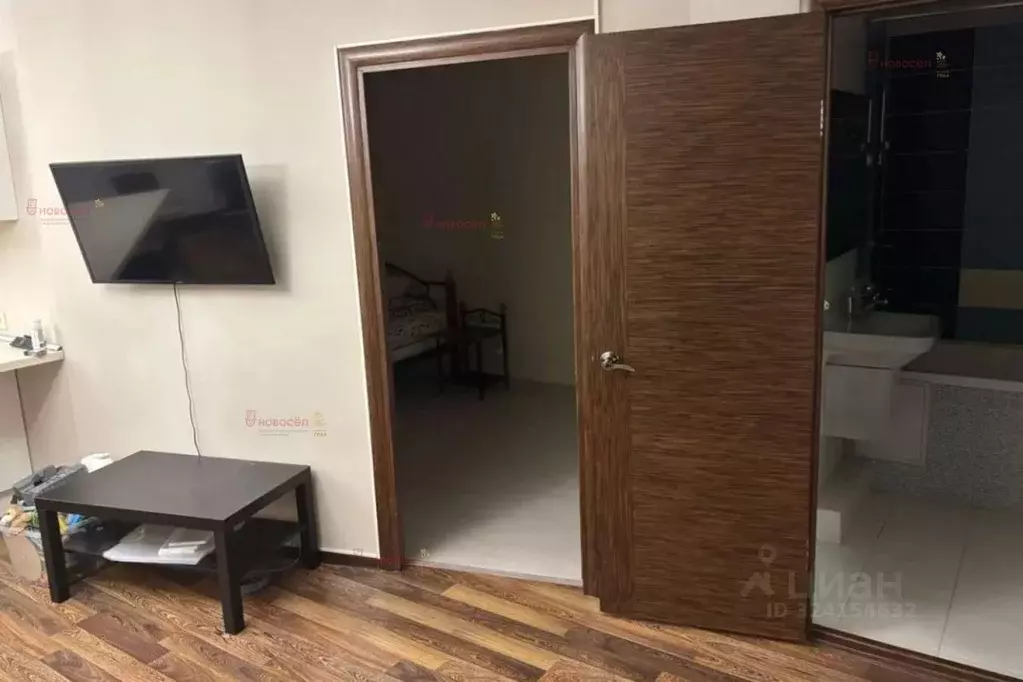 2-к кв. Свердловская область, Екатеринбург ул. Рощинская, 50 (48.0 м) - Фото 2