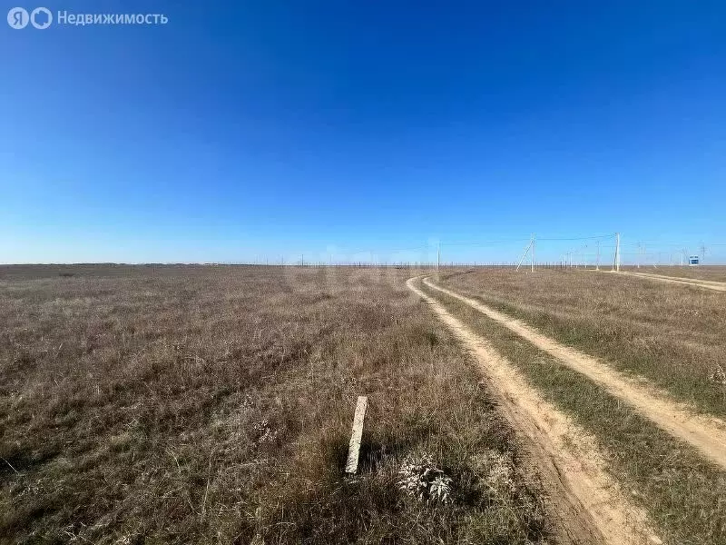 Участок в Черноморский район, Оленевское сельское поселение, село ... - Фото 1