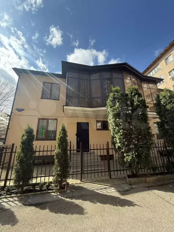 3-к. квартира, 64,8 м, 1/2 эт. - Фото 1