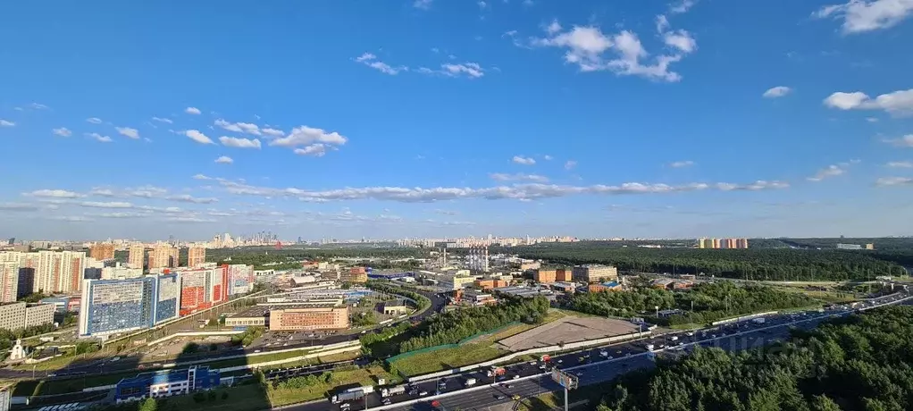 4-к кв. Московская область, Красногорск ул. Липовой Рощи, 2к2 (77.5 м) - Фото 0