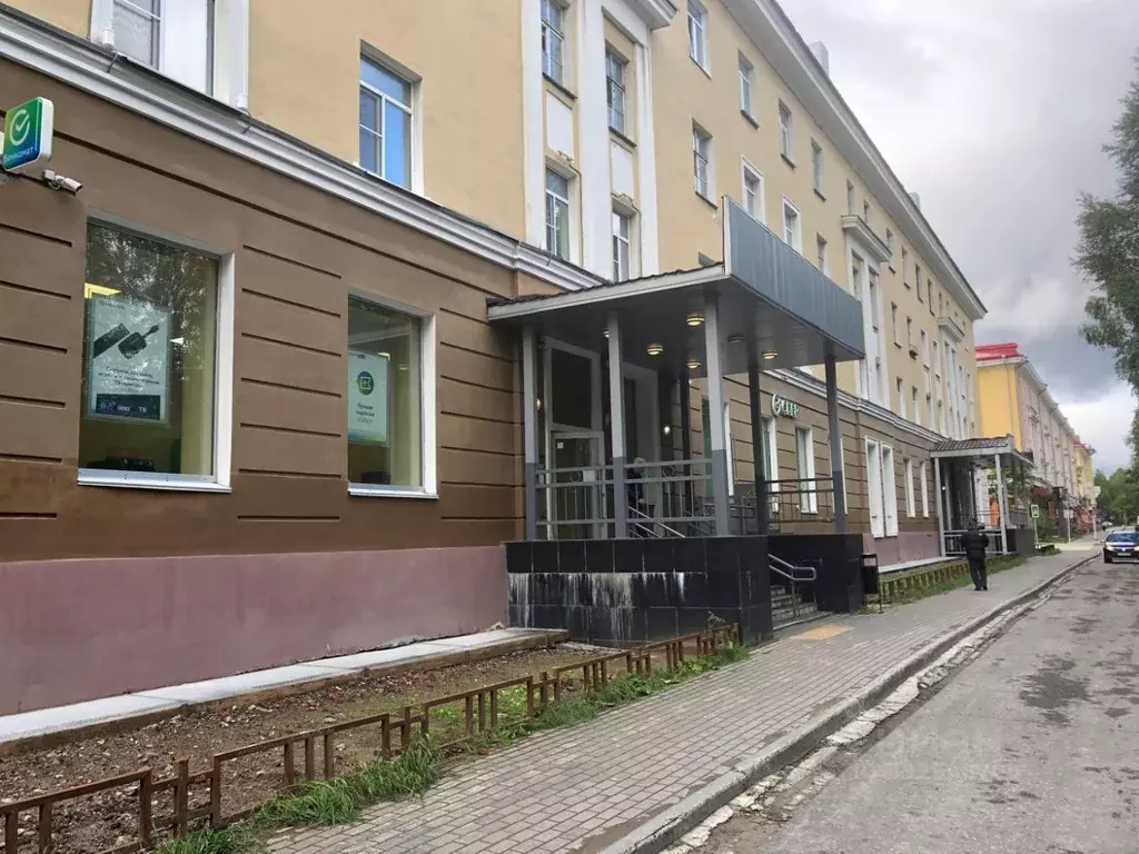 Офис в Мурманская область, Мончегорск просп. Металлургов, 7 (429 м) - Фото 2