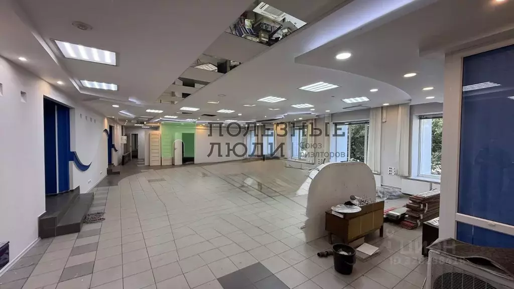 Офис в Красноярский край, Красноярск Взлетная ул., 38 (1084 м) - Фото 2