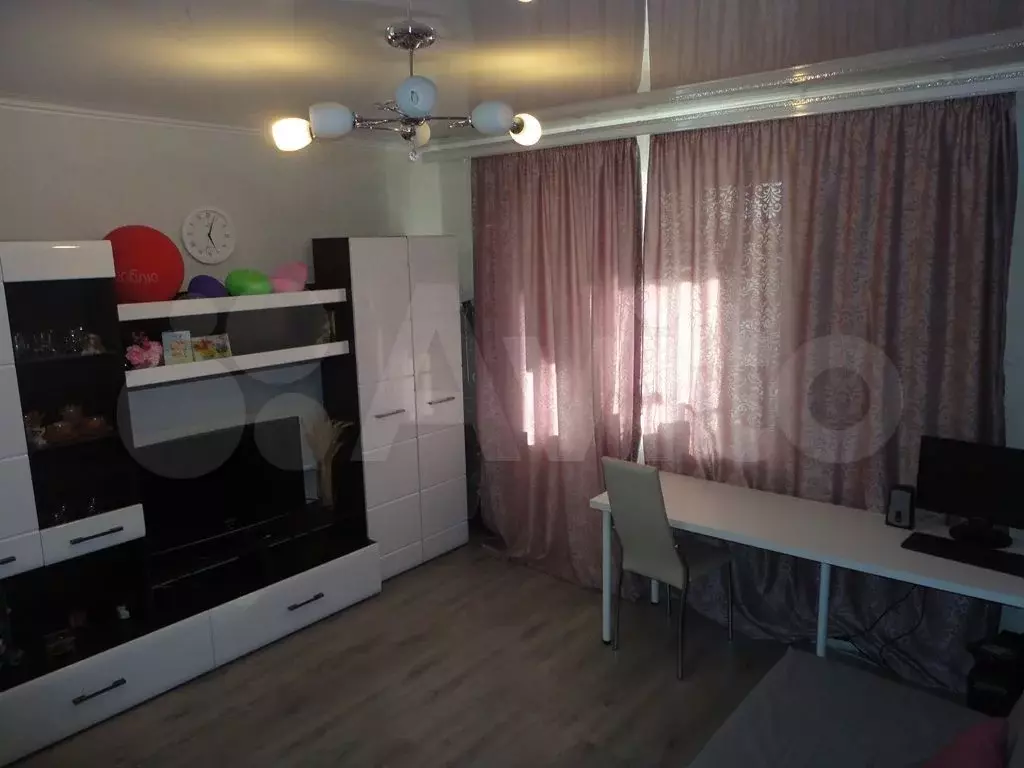 1-к. квартира, 39 м, 4/9 эт. - Фото 0
