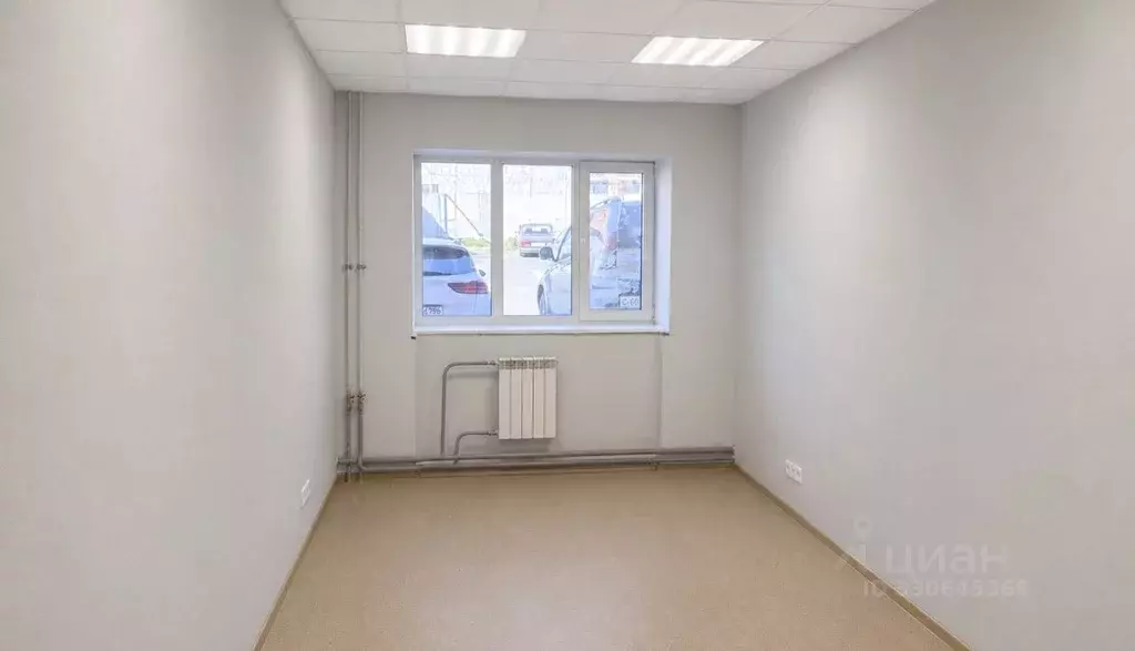 Офис в Свердловская область, Екатеринбург ул. Ангарская, 77 (11 м) - Фото 1