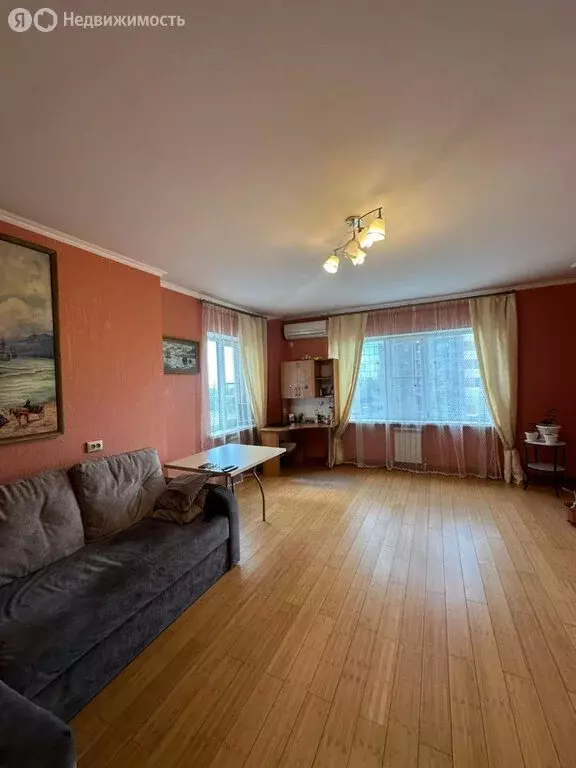 2-комнатная квартира: Батайск, улица Северная Звезда, 7/4 (71.8 м) - Фото 1