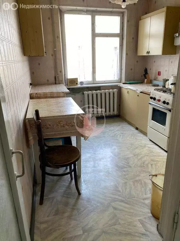3-комнатная квартира: Симферополь, улица Лермонтова, 20 (68 м) - Фото 0